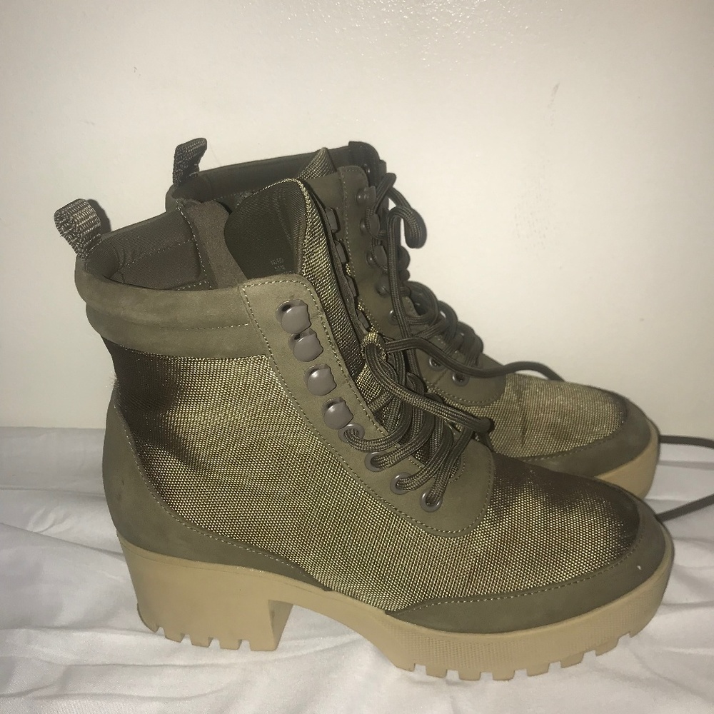 New Boots. Military Army Green Color. Size 6.5